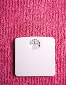 IM+io Artikel zum Thema digitale Waage