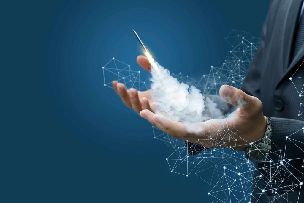 Neustart Corona 2 Rakete startet aus geöffneten Händen