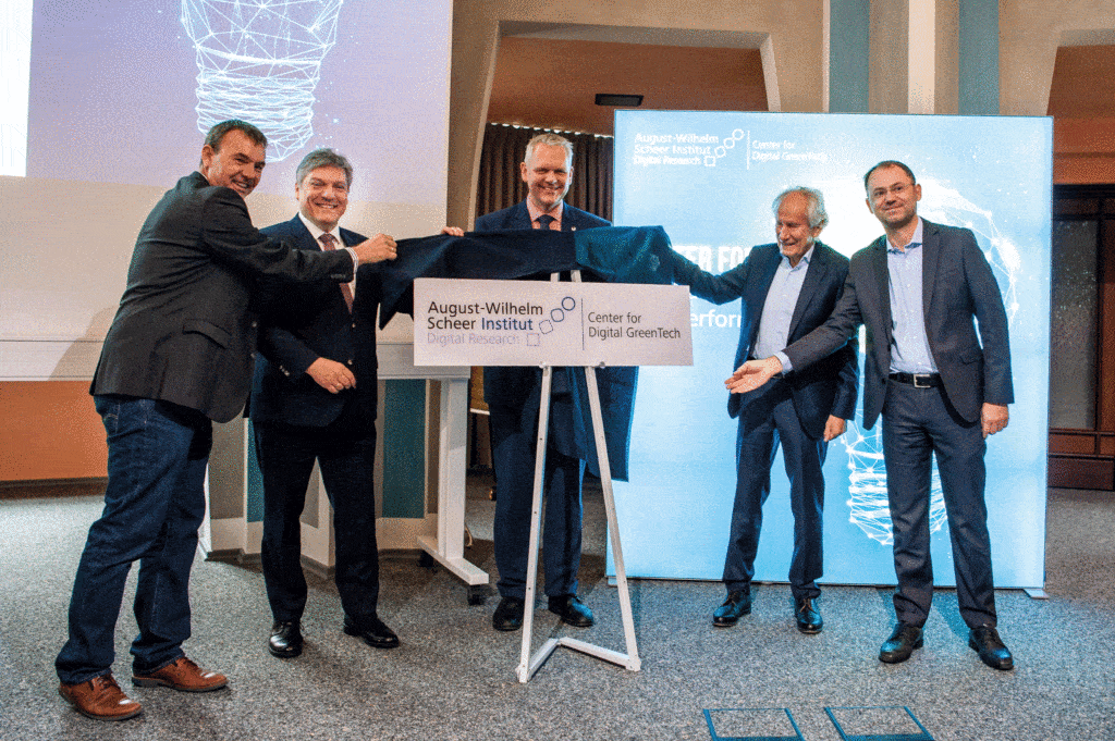 Eröffnung Center GreenTech die Verantwortlichen zeigen neues Logo