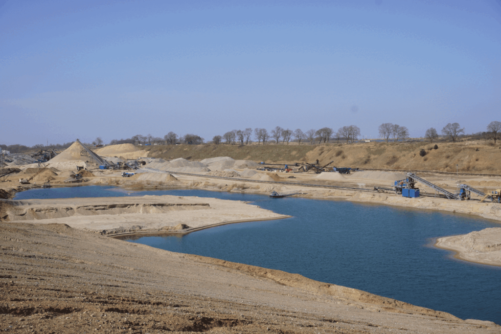 Titelbild Geozentrum scaled 1