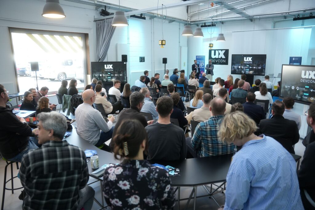 Mehr als schöne Oberflächen: Das Getriebe hinter guter Software 1 Abbildung 1: Event-Foto von der UXDEVCON 2026.(Shapefield)